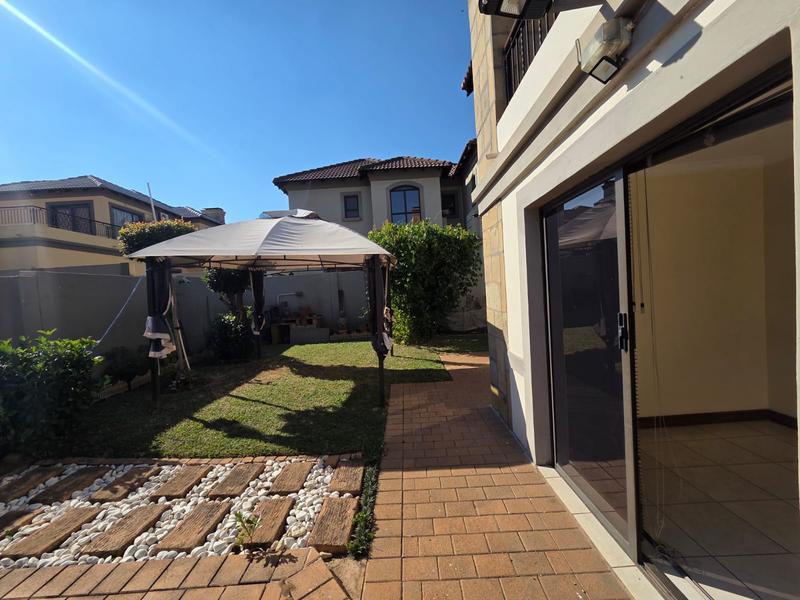 3 Bedroom Property for Sale in Gateway Manor North West